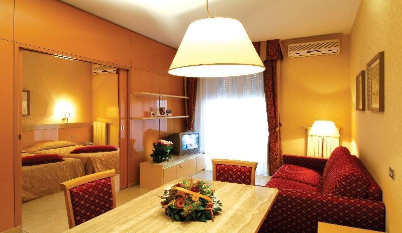 Unaway Hotel & Residence Quark Due Milano Room photo
